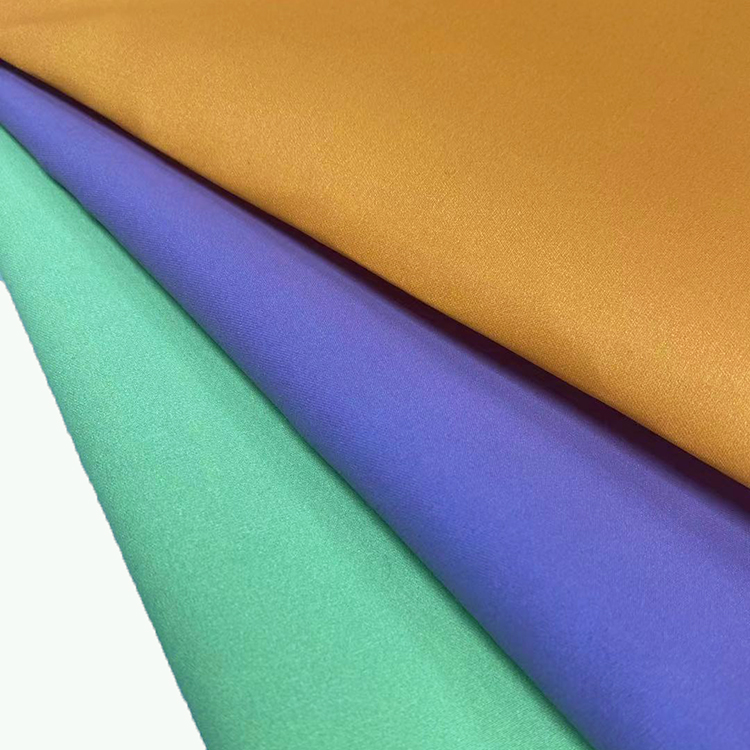 Hittegevoelige 100 Polyester Verkleurmannetjie Kleur Veranderende Stof